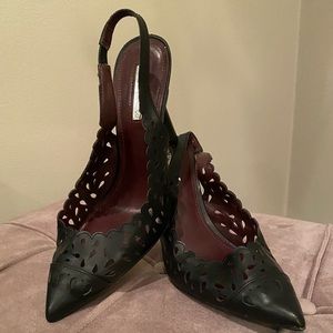 BCBG generation woman’s pumps